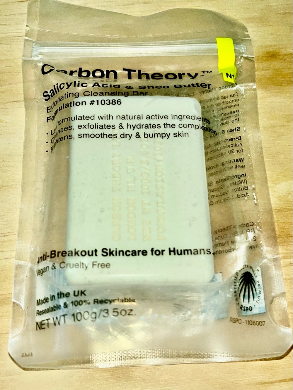 Carbon Theory Deep Cleansing Action – Our Tea Tree Oil Citric Acid Breakout